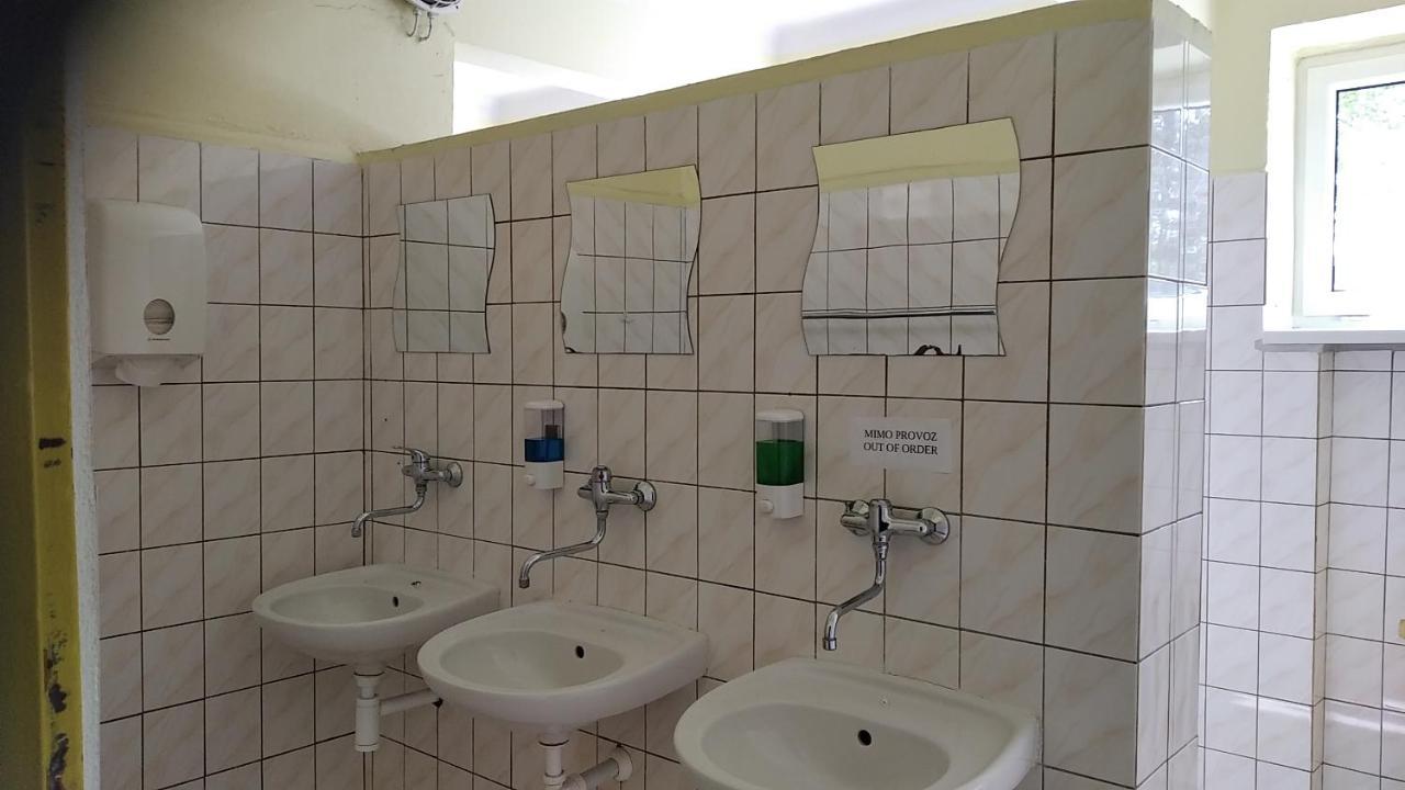 פראג Motel Grado מראה חיצוני תמונה